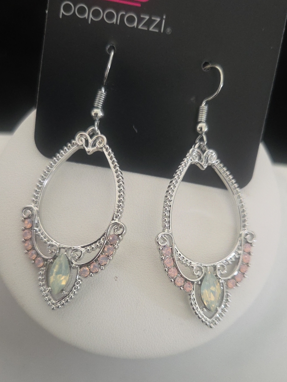 Paparazzi Must Love Luster Pink Earrings NWT